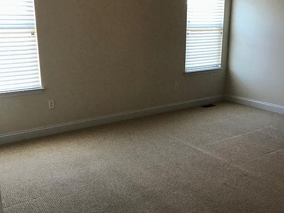 Large master, first floor with tall ceilings