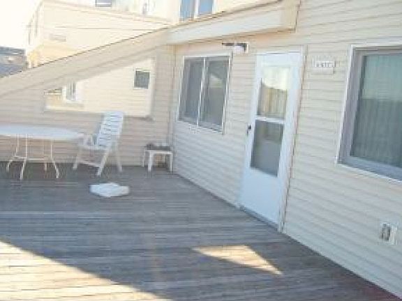 3rd image of 1007 N Barnegat Ave