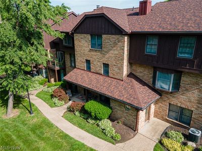 16 Acorn Ln, Coshocton, OH, 43812