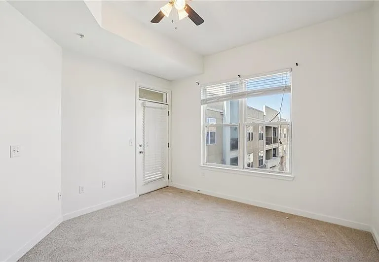 390 17th St NW #6009 — Photo 17