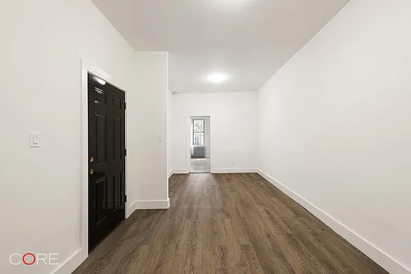 Rented by CORE | media 16