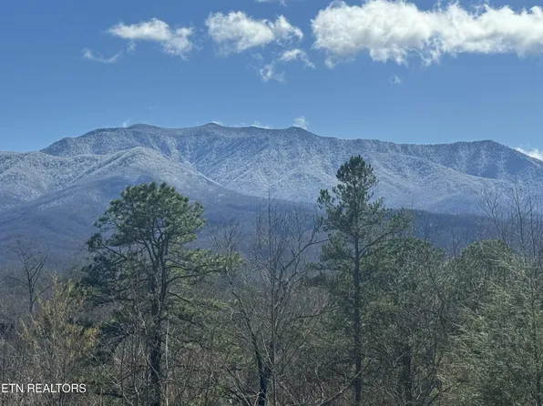 2 Vista Dr Lot 2, Gatlinburg, TN 37738