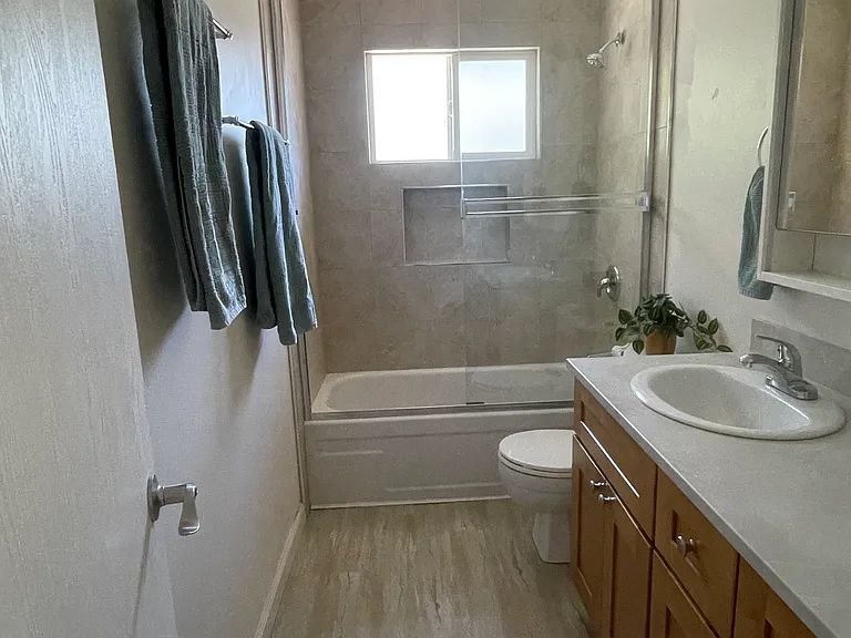Bathroom (staged)