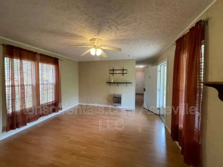 44 Baker Rd — Photo 2