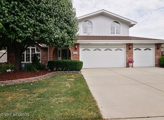 2nd image of 11734 Greenfield Dr