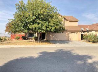 749 Macadamia Ave, Madera, CA 93637