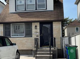 100 Arlington Ave, Staten Island, NY 10303