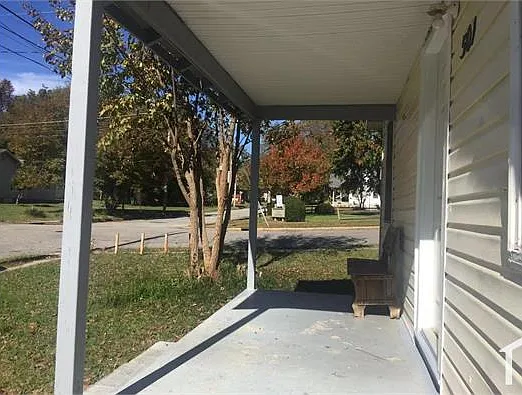 501 Walnut St — Photo 8