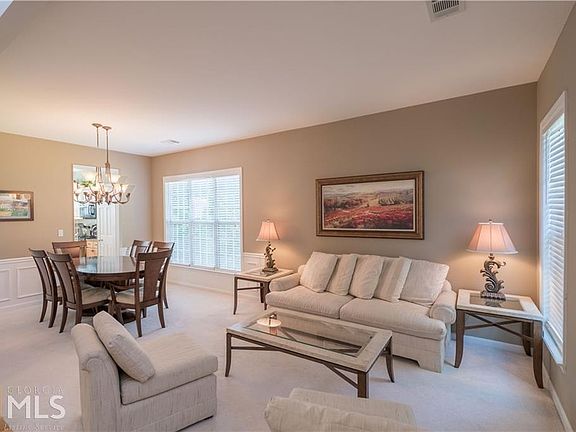 4th image of 6225 Whirlaway Dr