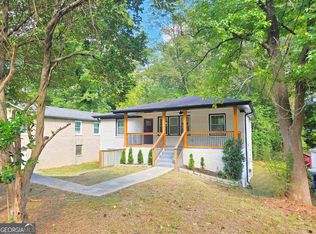 495 Woods Dr NW, Atlanta, GA 30318