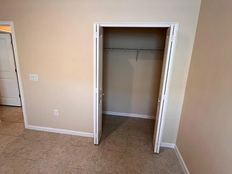 2229 Rush Bay Way — Photo 10