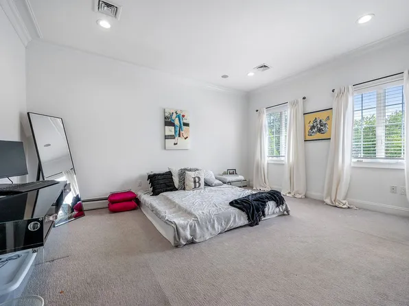 373 Ocean Terrace image 27 of 47