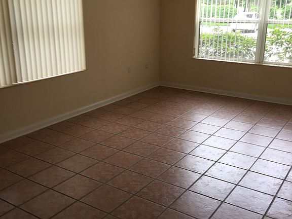 2nd image of 3515 SW Sunset Trace Cir