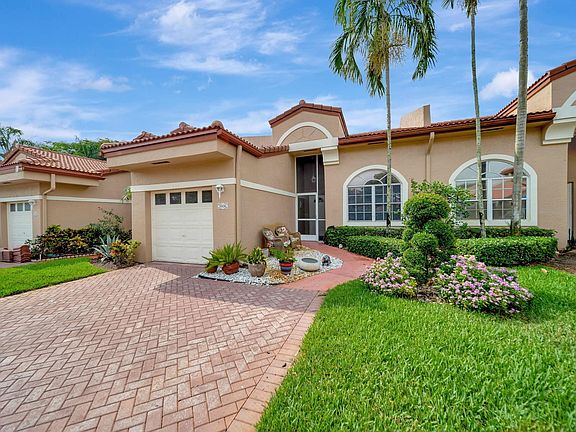 3rd image of 9806 Malvern Drive