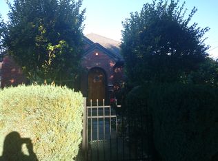 2019 28th Ave W, Seattle, WA 98199