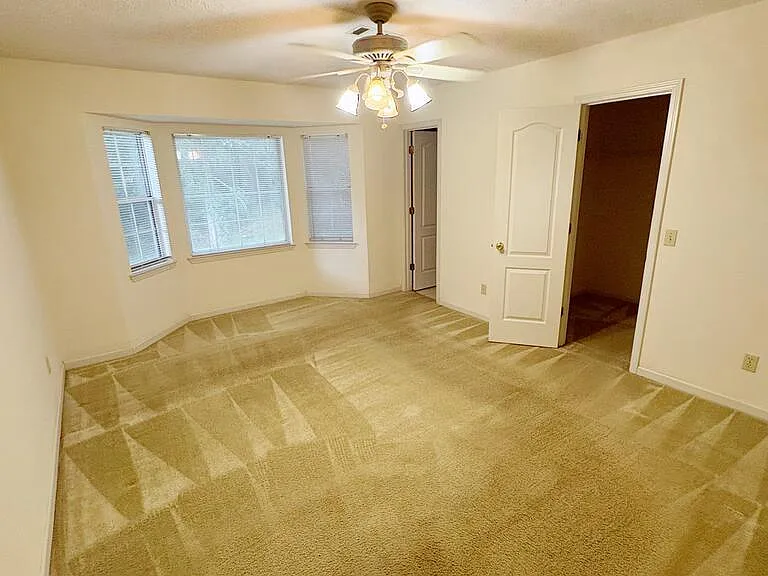 200-200 Woodland Cir — Photo 7