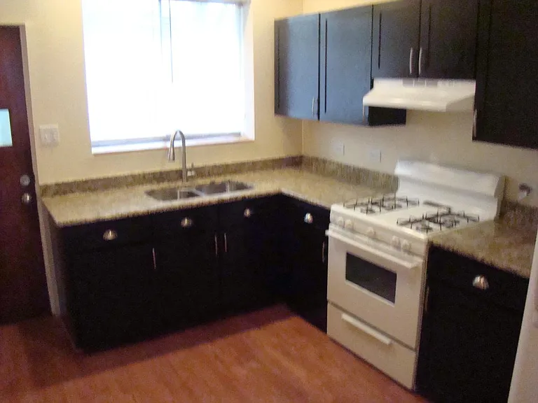 2151 N Bell Ave #1 — Photo 6