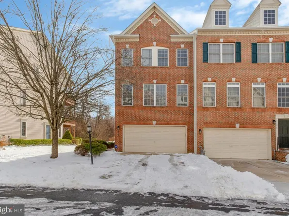 2466 Cheyenne Dr, Gambrills, MD 21054