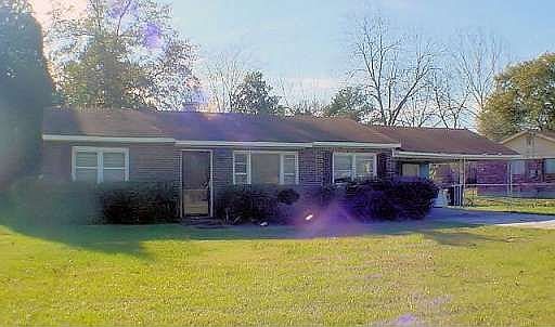 1st image of 1906 Dianne Dr