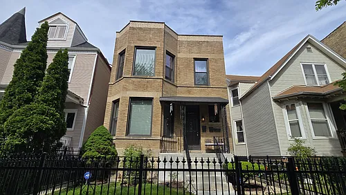 2450 N Saint Louis Ave #1 Photo 1