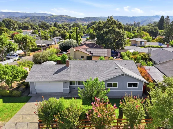 18105 Railroad Ave, Sonoma, CA 95476