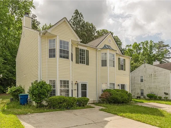 5680 Hampton Ct, Atlanta, GA 30349
