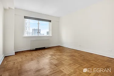 Rented by (Legacy) Elegran