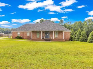 132 White Oak Ln, Tallassee, AL 36078