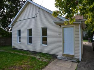 836 E Jackson St, Joliet, IL 60432