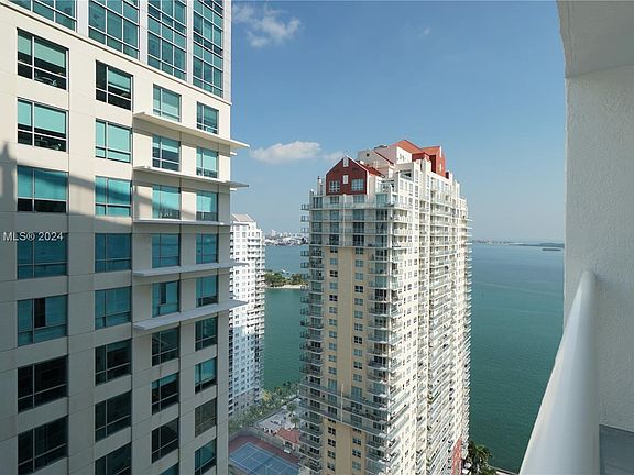 4th image of 1200 Brickell Bay Dr APT 3410