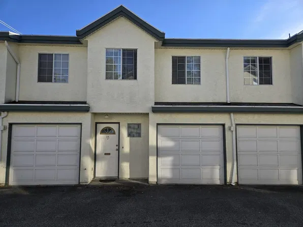 6391 Cooney Rd #11, Richmond, BC V6Y 2J5