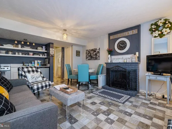 140 The Hill Rd #20B, Basye, VA 22810