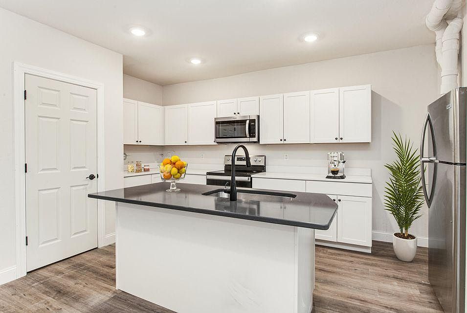 1st image of 2577 N Downer Ave #201