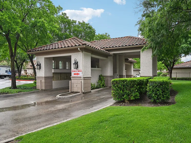 La Ventura Apartments, Plano, Texas