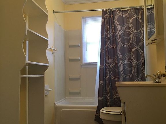 5th image of 117 Abernathy St
