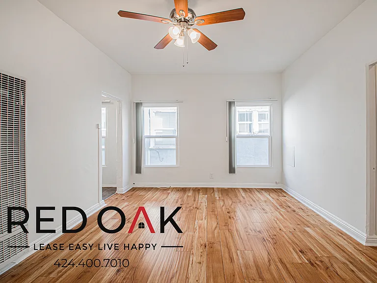 400 N Coronado St #105 — Photo 1