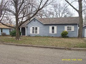 1st image of 815 N Olive St