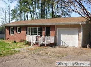 3317 Skycrest Dr, Raleigh, NC 27604