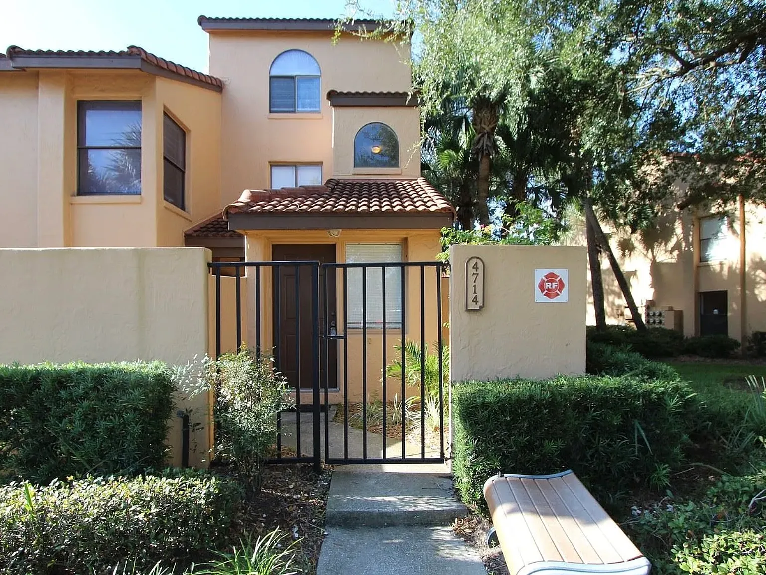 2 bed, 1147 sqft, $1,650 — Photo 1