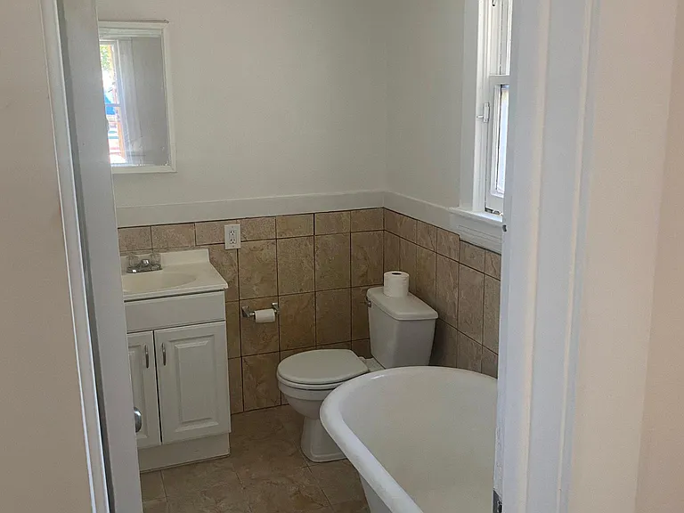 963 Price Ave #B — Photo 5