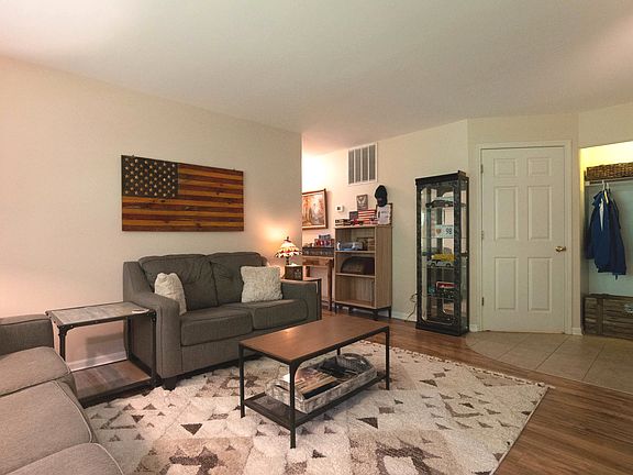 5th image of 1285 N Red Oak Cir Unit 1