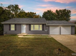 12 Milanna Dr, Arnold, MO 63010