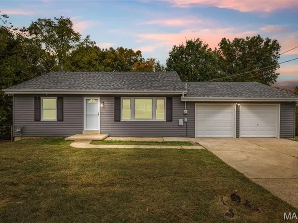 12 Milanna Dr, Arnold, MO 63010