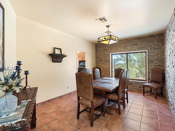 2nd image of 501 S Saguaro Dr