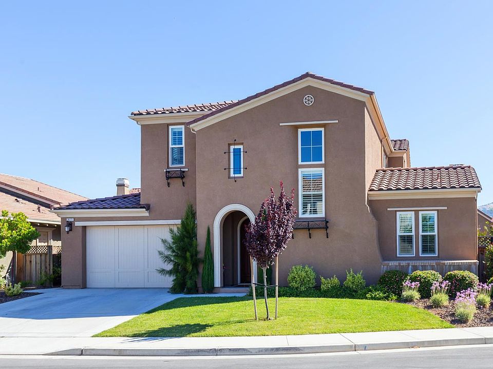 1st image of 18271 Bautista Cir