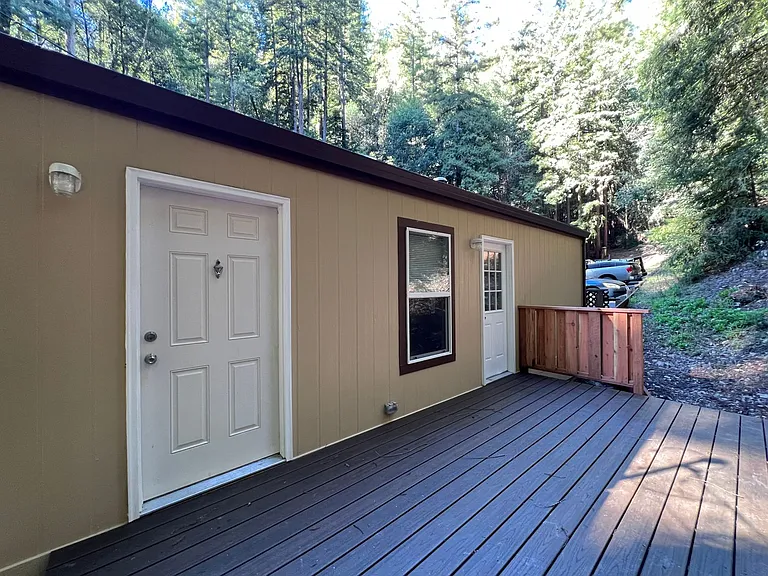 14860 River Rd — Photo 17