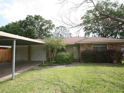 1805 Merle St, Pasadena, TX, 77502