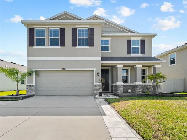 8607 Bower Bass Cir, Wesley Chapel, FL 33545