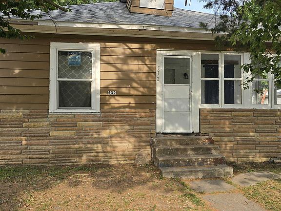 2nd image of 532 N Bush Ave