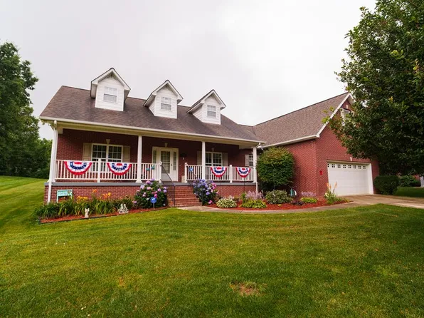 921 Green Meadow Rd, Cookeville, TN 38506